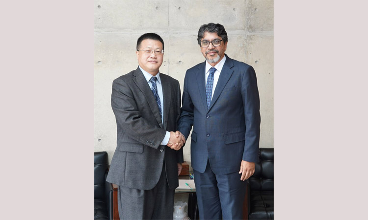 Chinese envoy calls on Foreign Secretary 