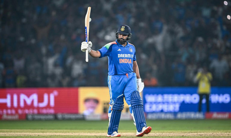 India great Gavaskar backs Rohit after fat-shaming row     