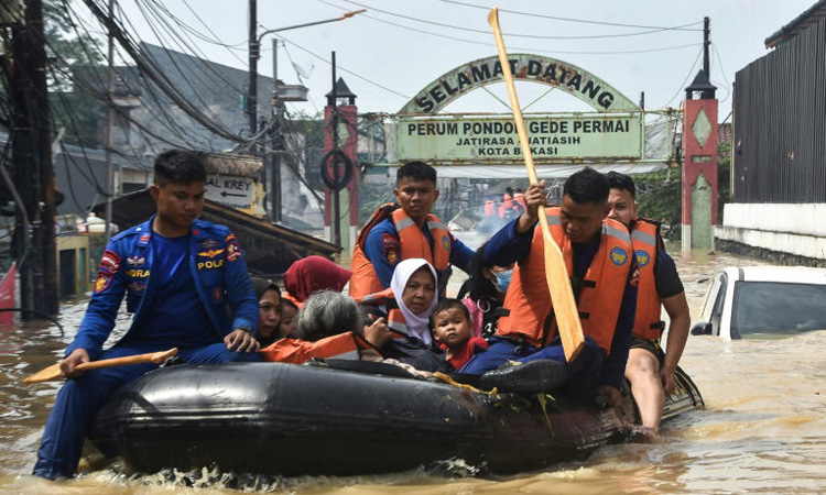 Indonesia seeds clouds to stem rainfall after capital floods