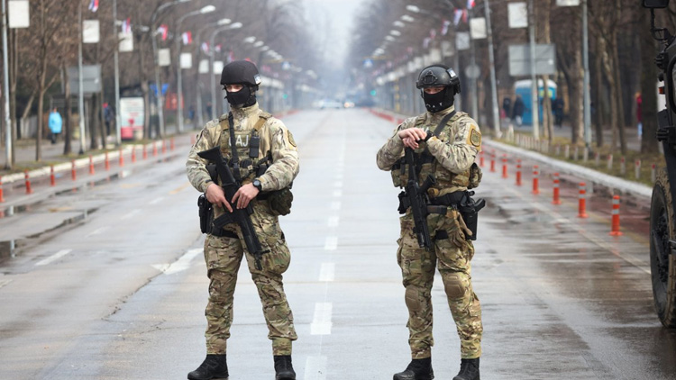 Bosnian Serb leader signs laws banning central police and courts