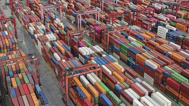 Brazil says discussing Trump's import tariffs with US