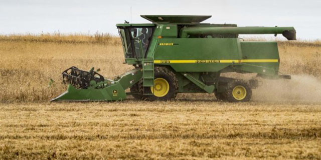 China says to slap fresh tariffs on Canadian farm, food products