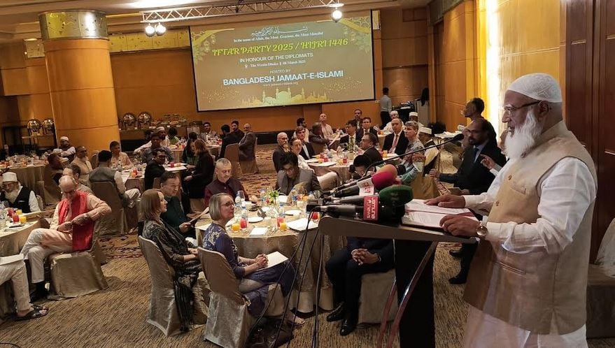 Jamaat hosts Iftar for foreign diplomats