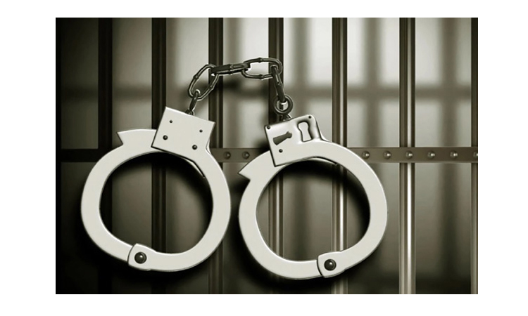 5 dacoits arrested with locally-made weapons in Old Dhaka