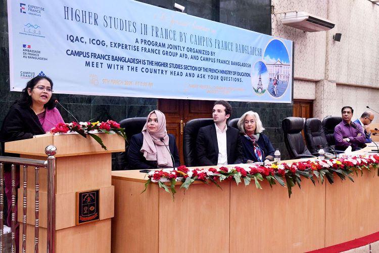 Seminar on 'Higher Studies in France' held at DU