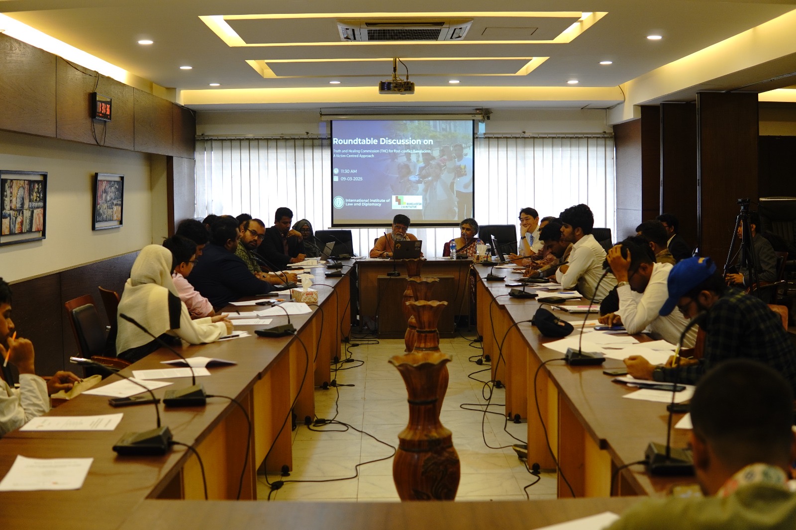 Roundtable to address post-conflict grievances held at DU