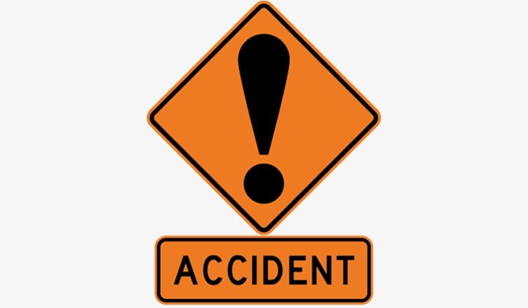 Female apparel worker dies in city road accident