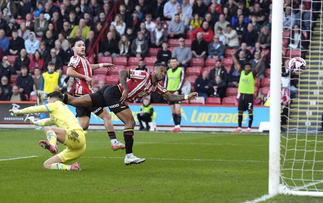 Sheff Utd, Burnley slip up in Championship promotion race