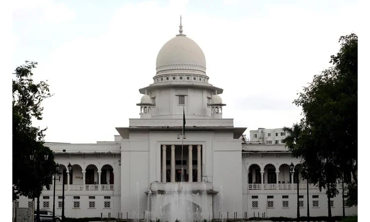 None can use Dr before name without obtaining MBBS, BDS degree: HC