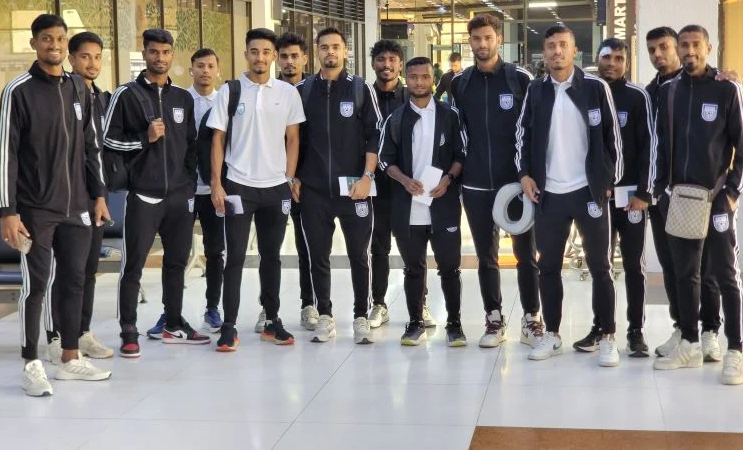 National football team plays friendly match tomorrow