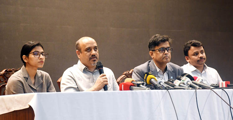 CA's Deputy Press Secretary Abul Kalam Azad Majumder spoke at a media briefing at the Foreign Service Academy in Dhaka today. Photo: BSS