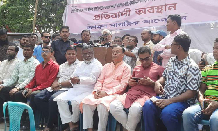 Interim govt doesn’t take action against Hasina-backed bureaucrats: Farroque