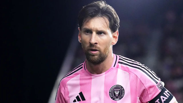 Messi scores off the bench as Miami progress in Jamaica