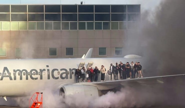 Fire aboard US airliner after diverted to Denver
