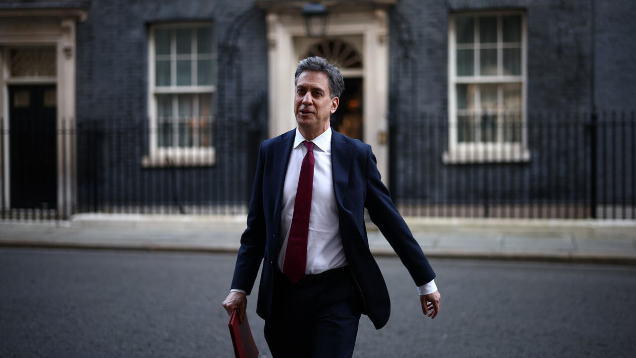 UK energy minister heads to China to talk climate