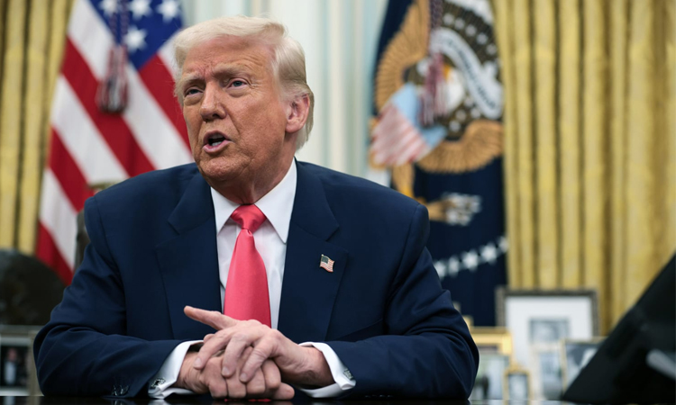 Trump targets Venezuela gang with wartime aliens law