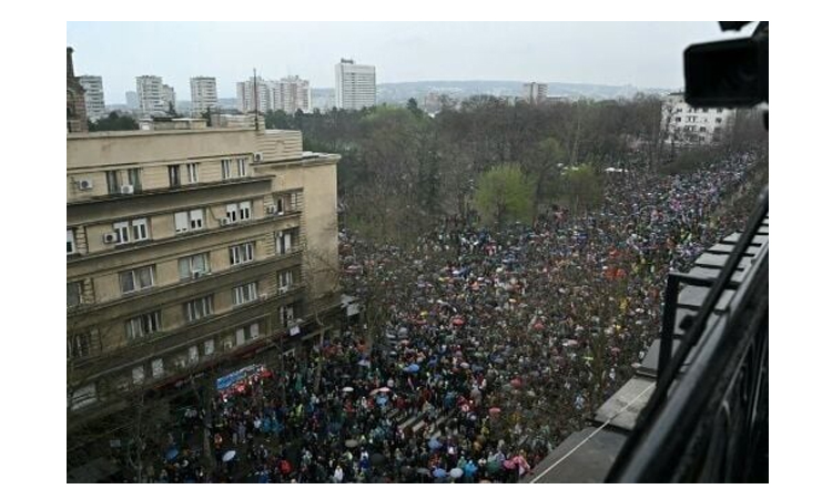 Massive anti-graft rally engulfs Serbia's capita