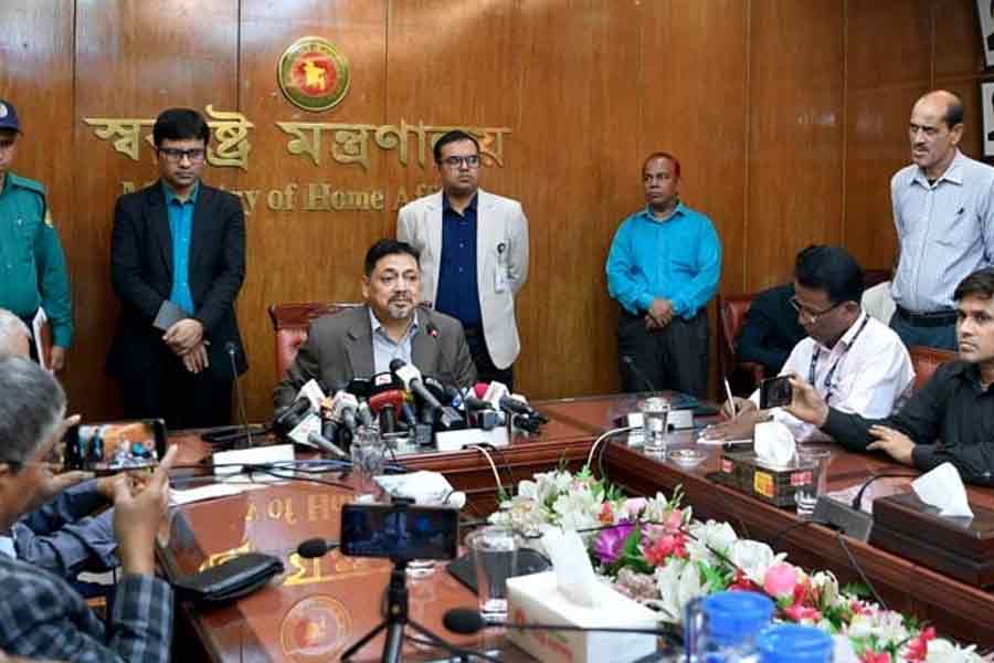 No security threat ahead of Independence Day, Eid: Home Secretary