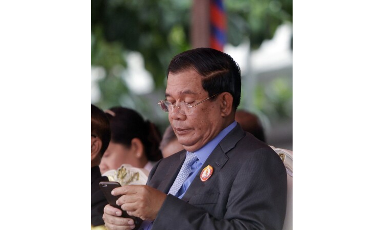 Cambodia's Hun Sen backs Trump freezing US-funded media outlets