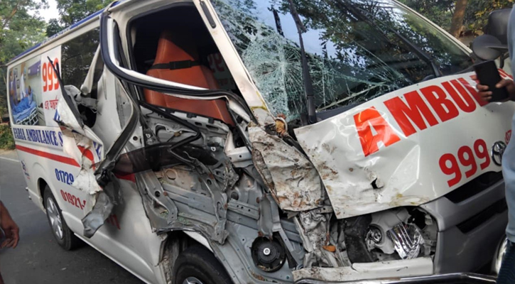 Three including father, daughter killed in Jashore road mishap