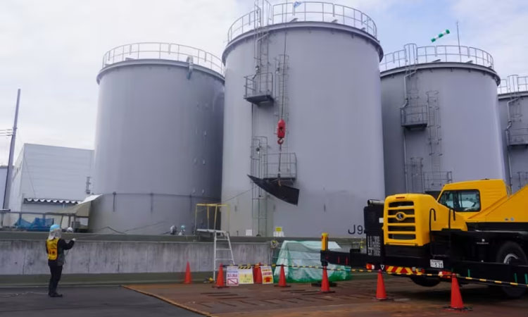 Robots to retrieve radioactive sandbags at Fukushima plant