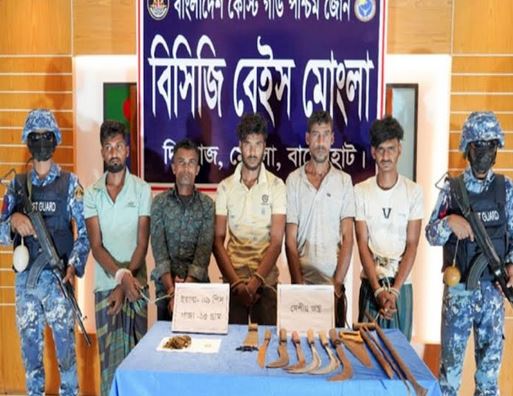 Five robbers arrested in Mongla