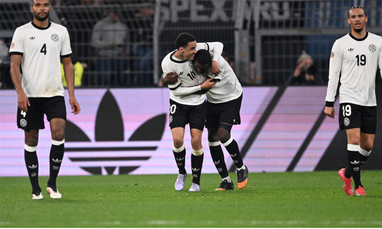 'We got distracted,' says Italian star after bizarre keeper blunder