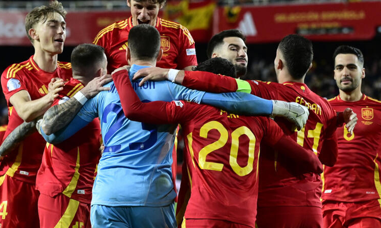 Spain oust Netherlands on penalties to reach Nations League semis