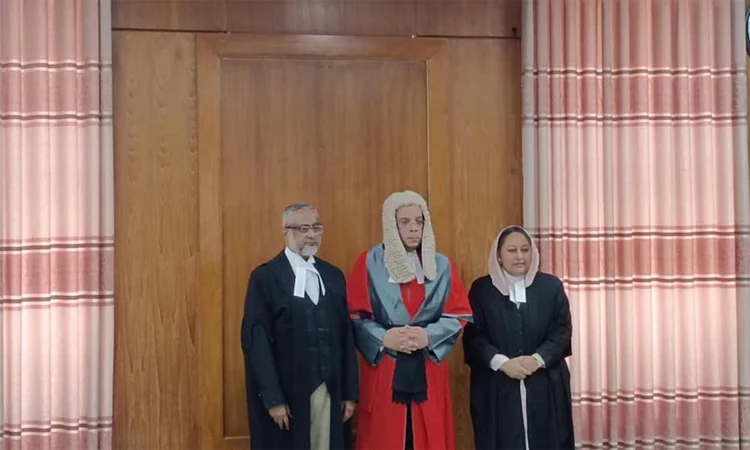 Two newly appointed SC judges take oath