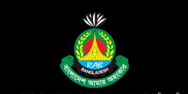 8 among ring leader held for railway ticket black marketing 