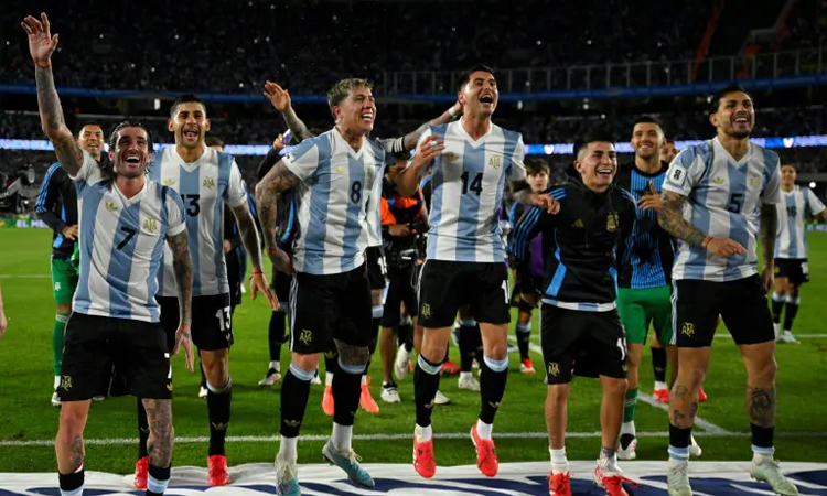 Argentina rout Brazil to cap World Cup qualification party