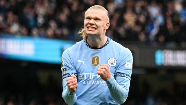 Man City eye FA Cup success to save troubled season