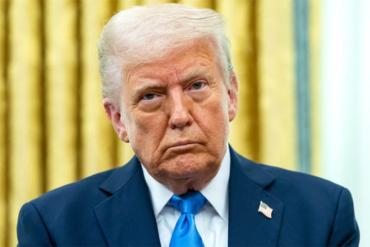 Trump says 'very angry' with Putin over Ukraine