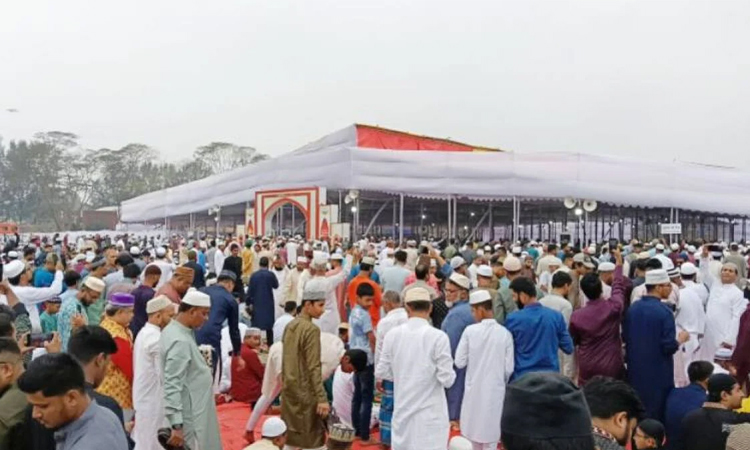 DNCC holds Eid-ul-Fitr congregation at old int’l trade fair ground