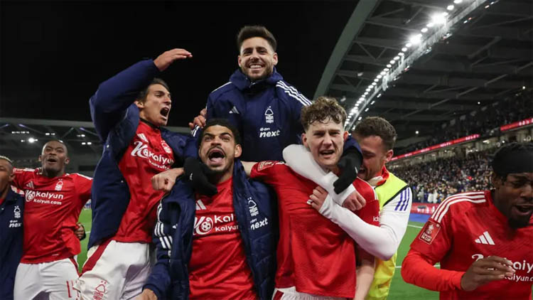The Premier League's unlikely pretenders to Champions League riches