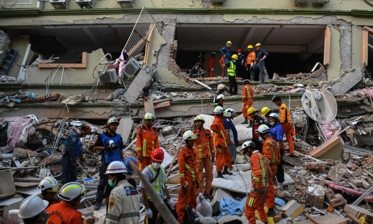 Myanmar to hold minute of silence for more than 2,000 quake dead