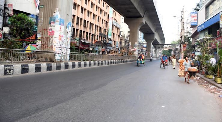 Capital Dhaka wears deserted look with no traffic jams in streets