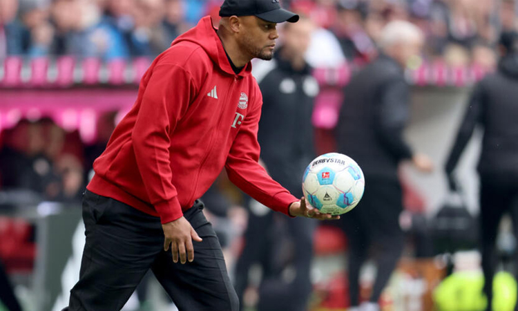 Injuries put undermanned Bayern's title bid to the test