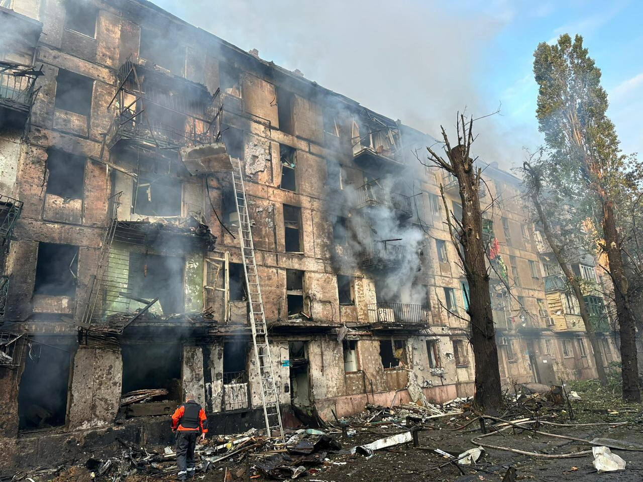 Zelensky says number of Russian air attacks on Ukraine 'increasing' 