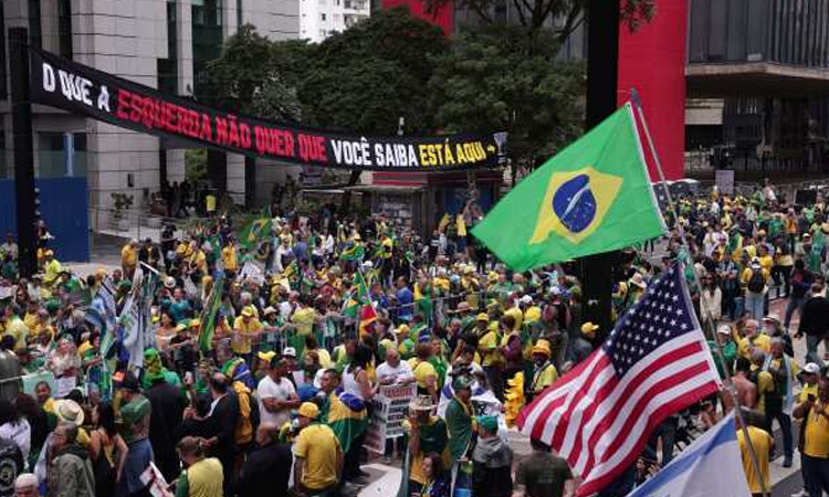 Bolsonaro whips up Sao Paulo protest over coup charges