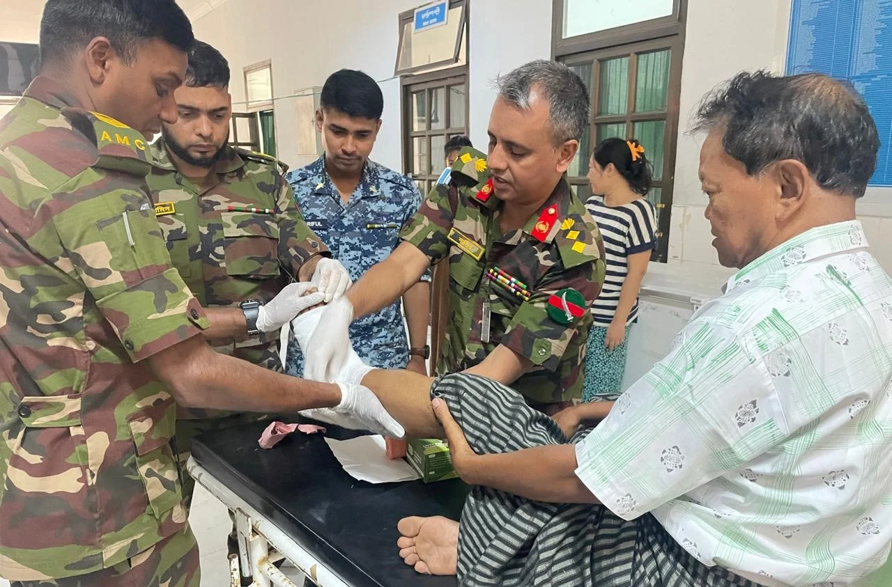 Bangladesh rescue team continues humanitarian works in Mymanmar