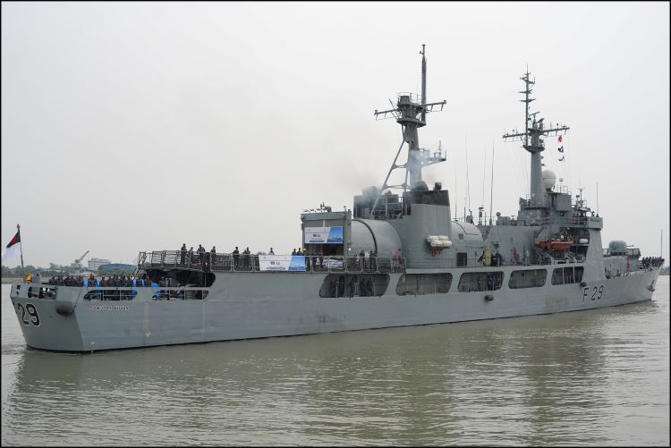 'BNS Somudra Avijan' off to Myanmar with relief goods