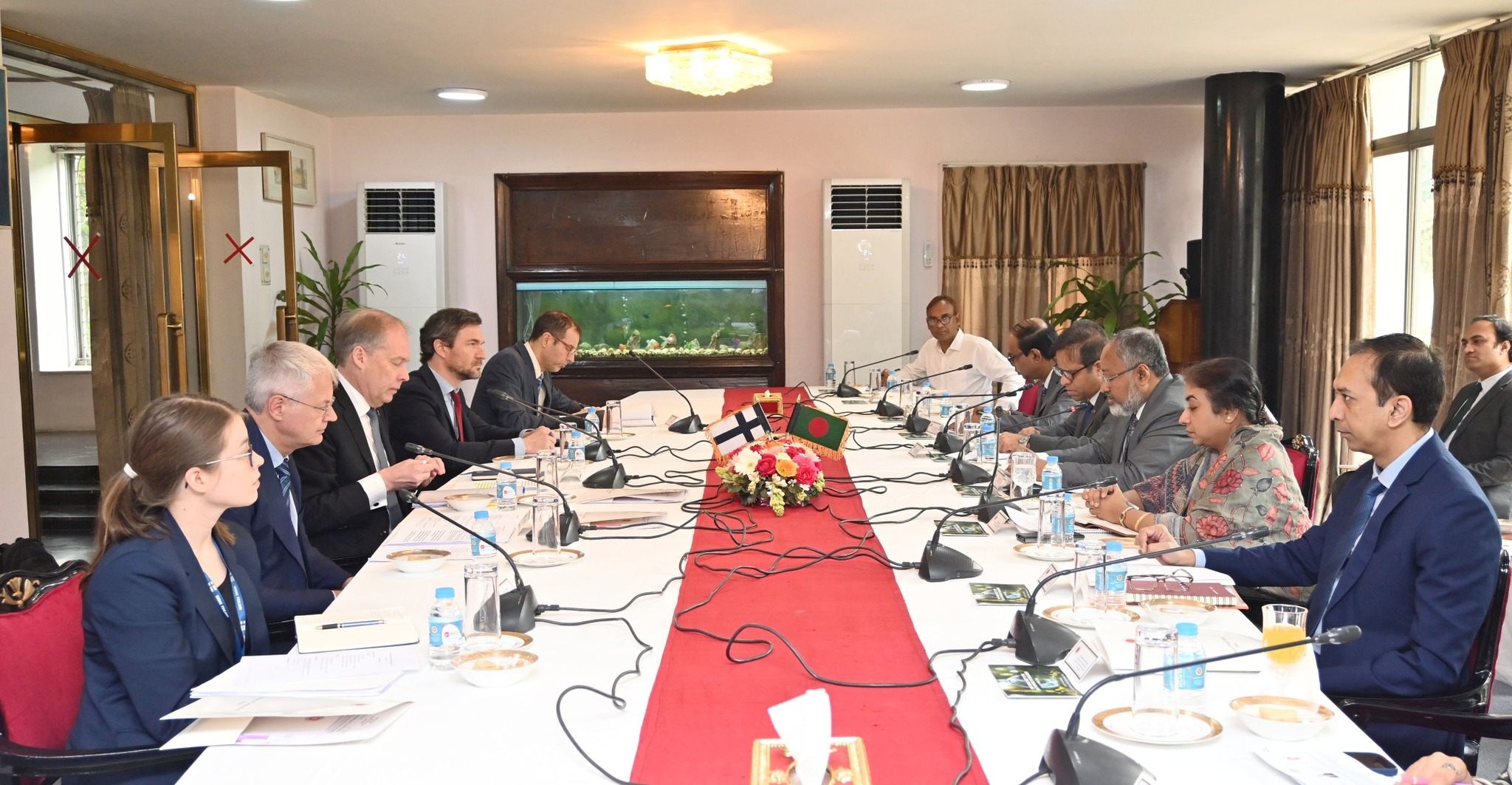 Dhaka urges Finnish enterprises to invest in clean energy