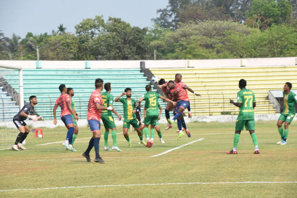 Rahmatganj beat Brothers to stay on final race 