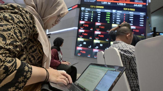 Indonesia stocks up nearly 5 percent after Trump tariff pause