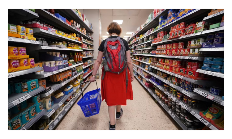 UK supermarket Tesco warns on profits as competition rises