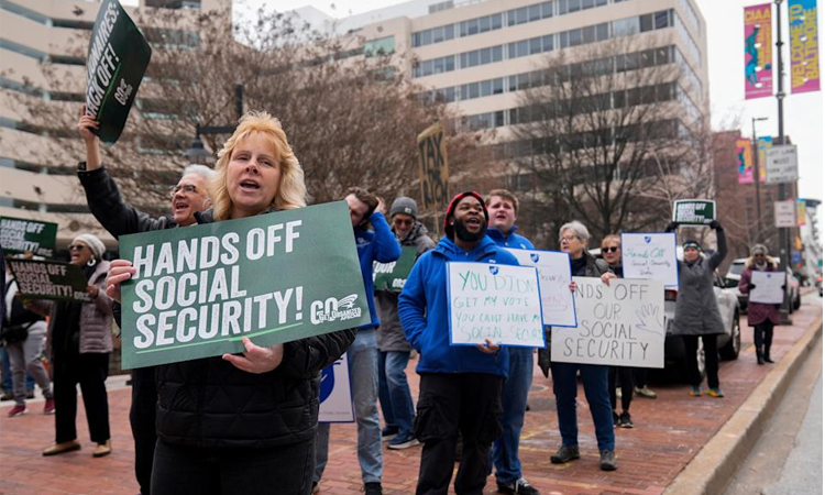 Trump administration cuts thousands off from Social Security