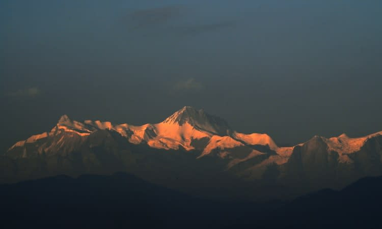 Search called off for two Nepalis caught in Annapurna avalanche