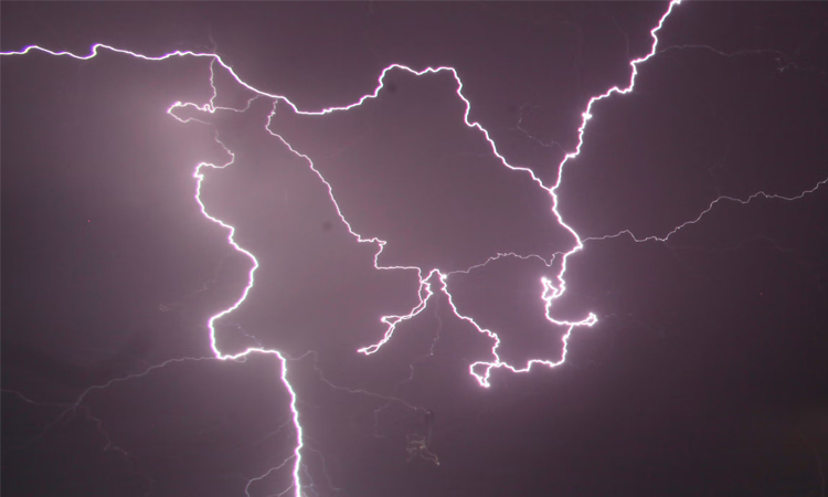 At least 69 killed in thunderstorms in India, Nepal
