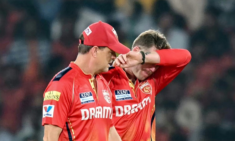 New Zealand's Ferguson out of IPL after 'pretty serious' injury